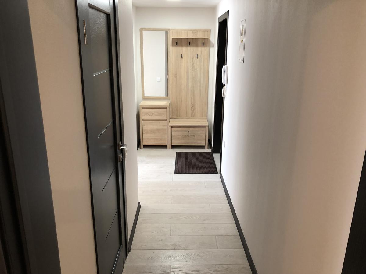 Artal Apartment On Iordanskaya 22 Kiev Eksteriør billede