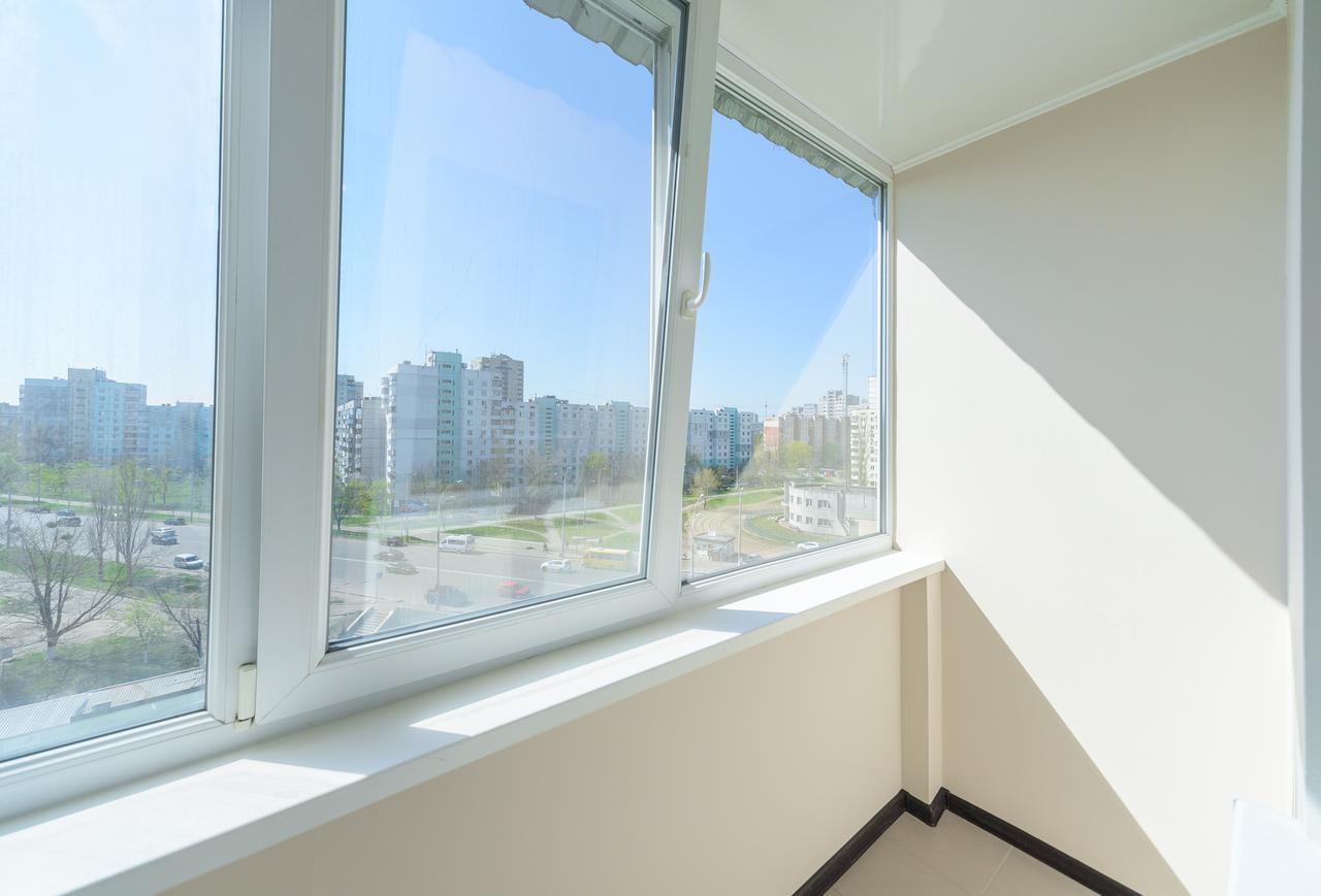 Artal Apartment On Iordanskaya 22 Kiev Eksteriør billede